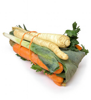 Włoszczyzna – klasyczny zestaw warzyw do zup i bulionów